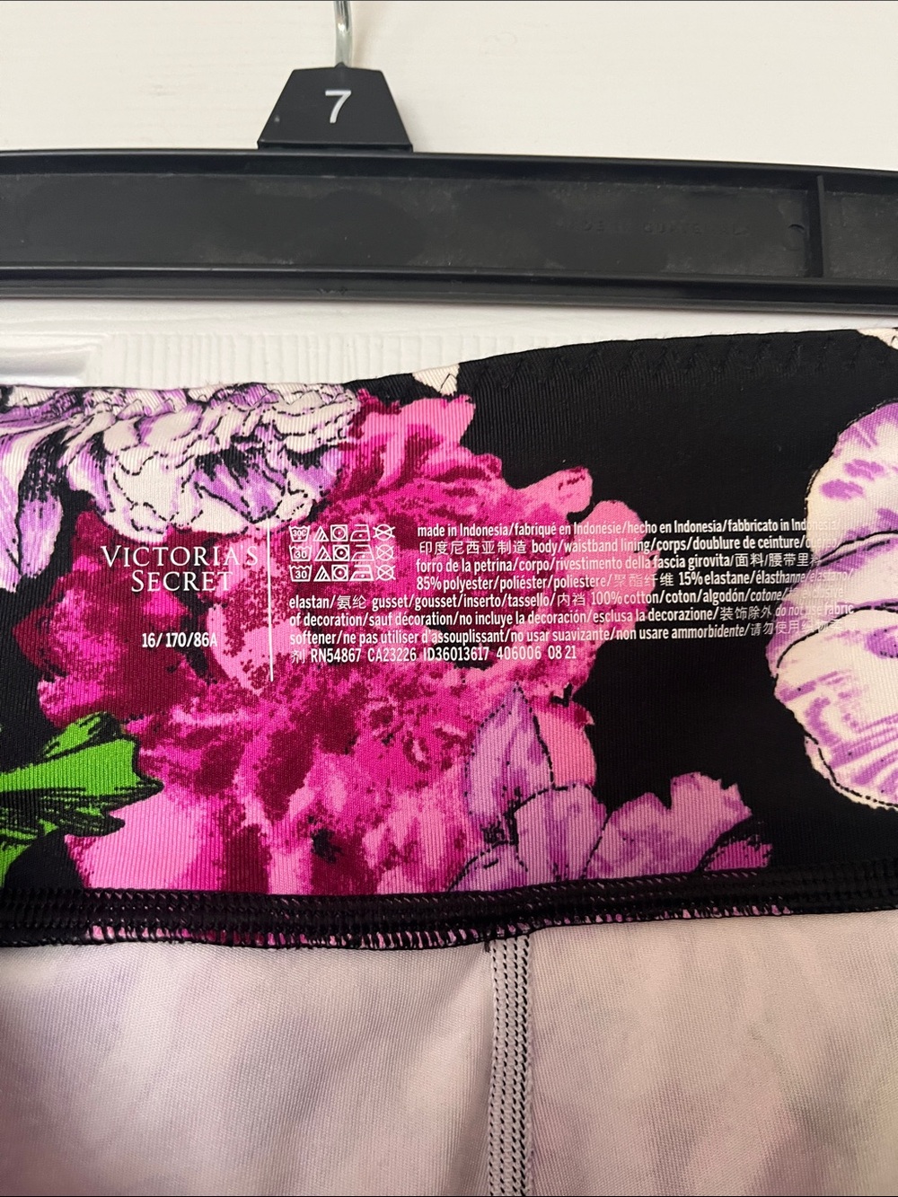 VS Floral Purple & Pink Active Leggings - Picture 2 of 4